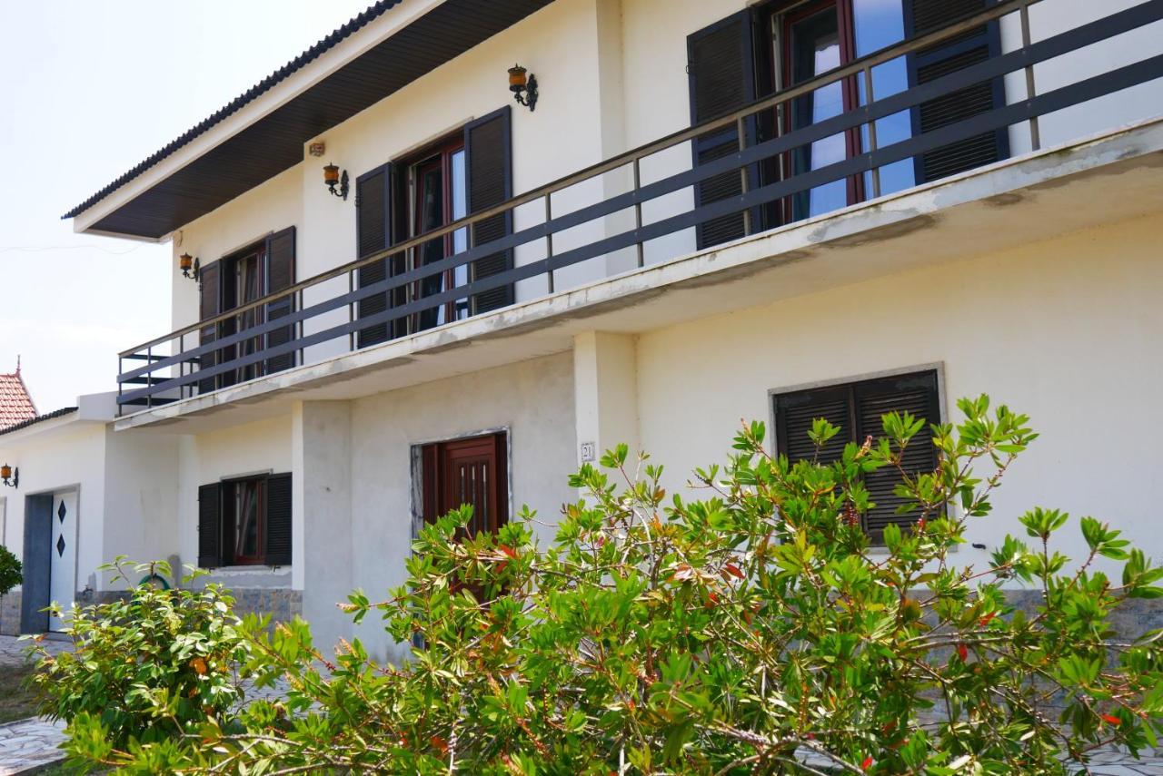 Granja Mg Apartamento Bombarral Exterior foto